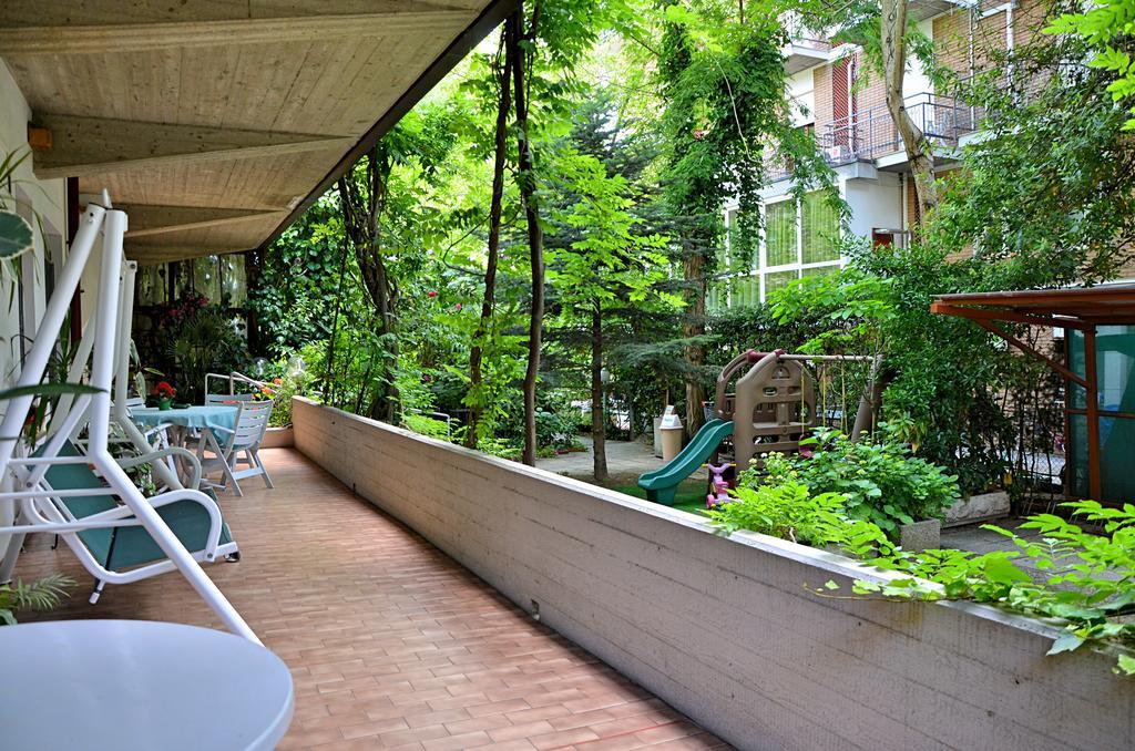 Residence Piccolo Milano Marittima Zewnętrze zdjęcie